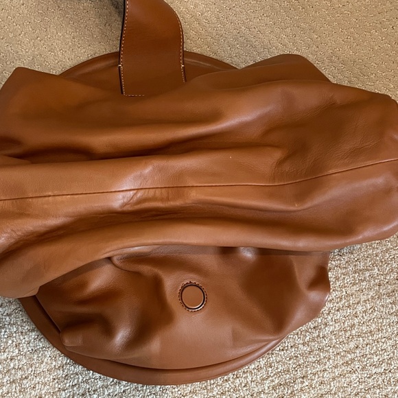 NWOT! Banana Republic Stella Cloud Clutch Tan Leather Large - Picture 8 of 9